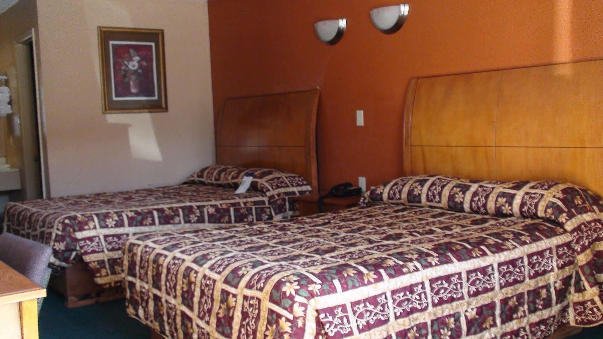 Oyo Hotel Groesbeck Exterior foto